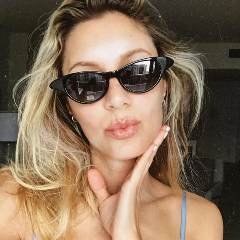 

Cat Eye Luxury Clear Yellow Sunglasses Women Brand Designer Sun Glasses Retro Small Red Ladies Sunglass Black Eyewear Oculos