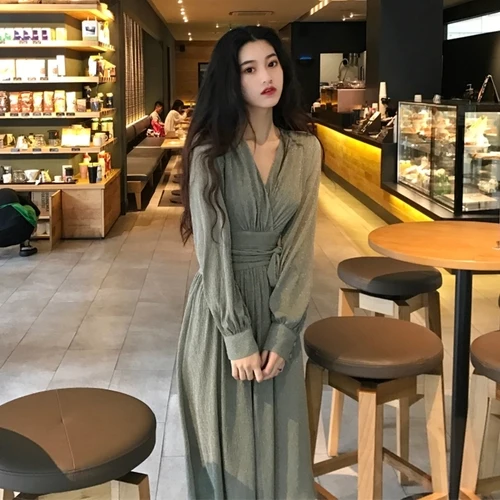 Платье женское однотонное плиссированное до колен с v образным вырезом|Женские