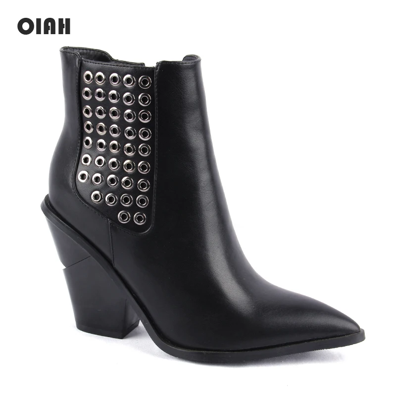 Dr martens mujer/женские ботинки с острым носком на высоком каблуке; ботинки на танкетке; сезон осень-зима; стильные короткие женские ботильоны в западном стиле с заклепками