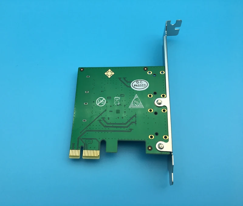 Высокое качество 2 внутренних Порты и разъёмы SATA 3 0 6 ГБ/сек. RAID0 RAID1