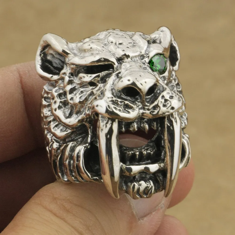Грим глаз с фианитами перстень саблезубый тигр 925 пробы Серебряный Мужской
