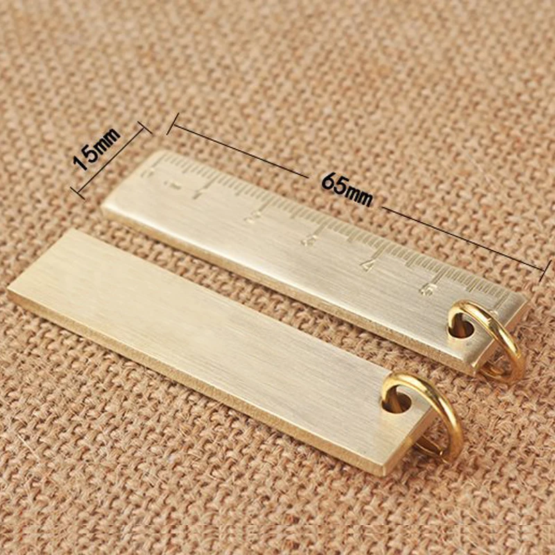 

Retro Durable Mini Brass Ruler Golden Key Pendant Keychain Metric Ruler Measure Tool Stationery Drawing Tool