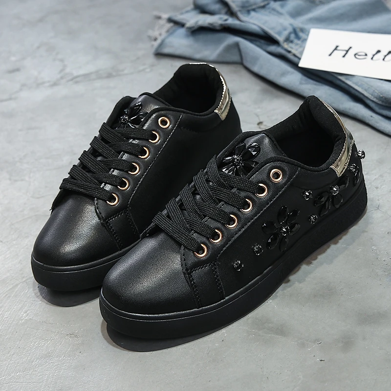 YWEEN Brand New Women Flat Shoes Women Pearl Espadrille Soft Leather Rhinestone Sneaker Shoes Female Round toe loafers