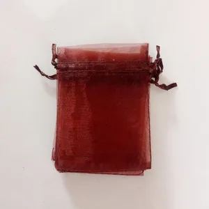 100 шт., коричневые подарочные пакеты для ювелирных изделий и упаковки, Сумка из органзы на шнурке, сумка для свадьбыженщины, сумки для хранения в путешествиях