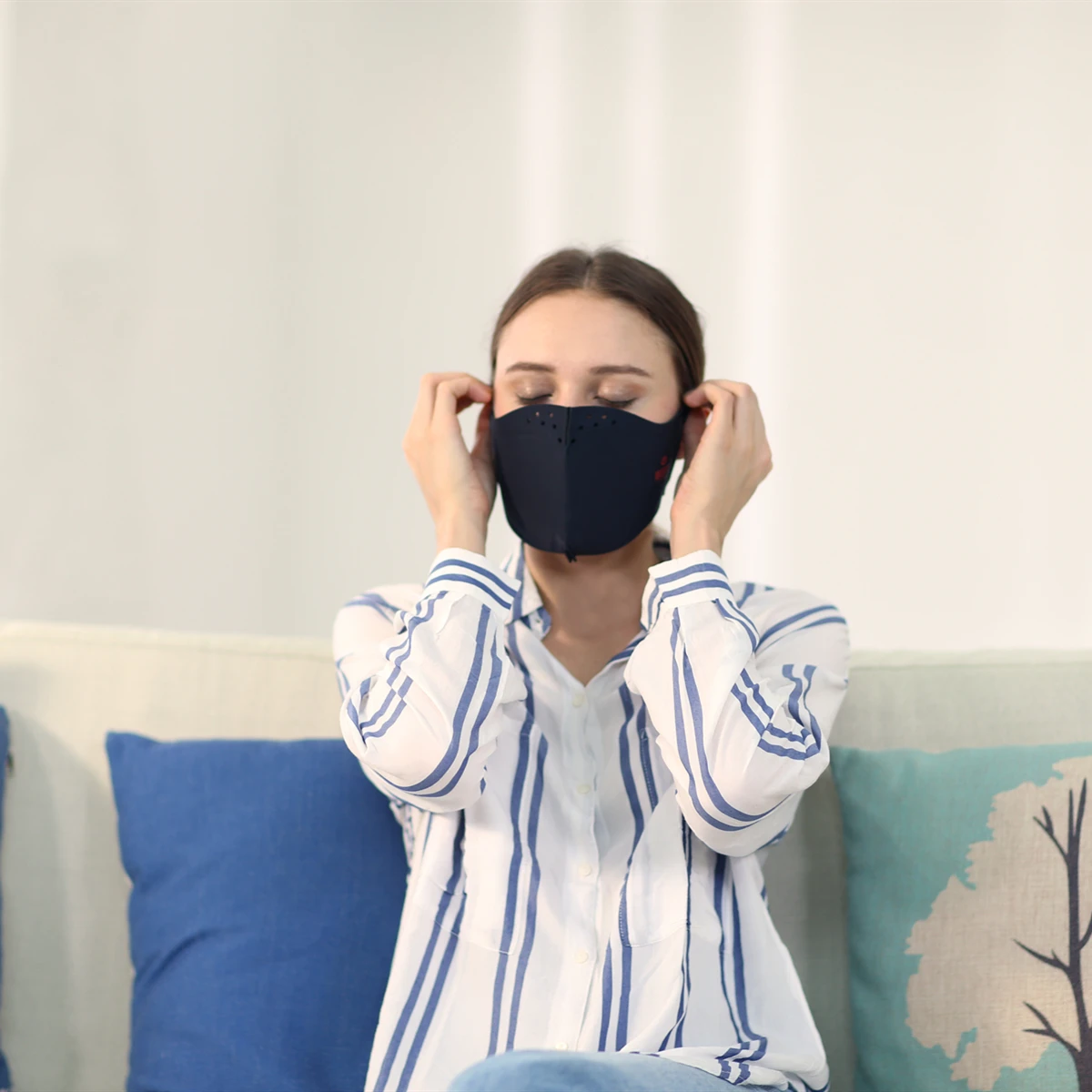 

USB Heated Graphene Nose Mask for Rhinitis Far infrared Warm Compress Electric Mask for Running Nose Sneezing Nasal Itching