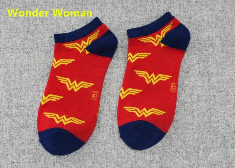 wonder woman-1 15 видов стилей Marvel Comics флэш-Wonder Woman носки с мультяшным рисунком Для женщин Для мужчин носки Супермен Бэтмен Повседневное носки до лодыжки противоскользящие - Цвет: wonder woman-1