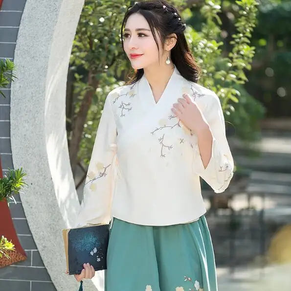 Женская льняная блузка с вышивкой Hanfu традиционная китайская рубашка рукавом три