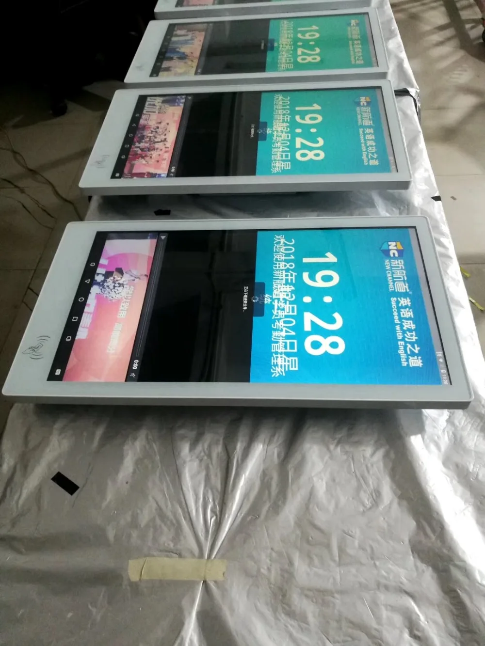Günstig 19 21 32 24 27 43/49 Zoll LCD TFT HD Media Display Kiosk/lcd Spiele Digital Signage/lcd VIP Club Screen Monitor