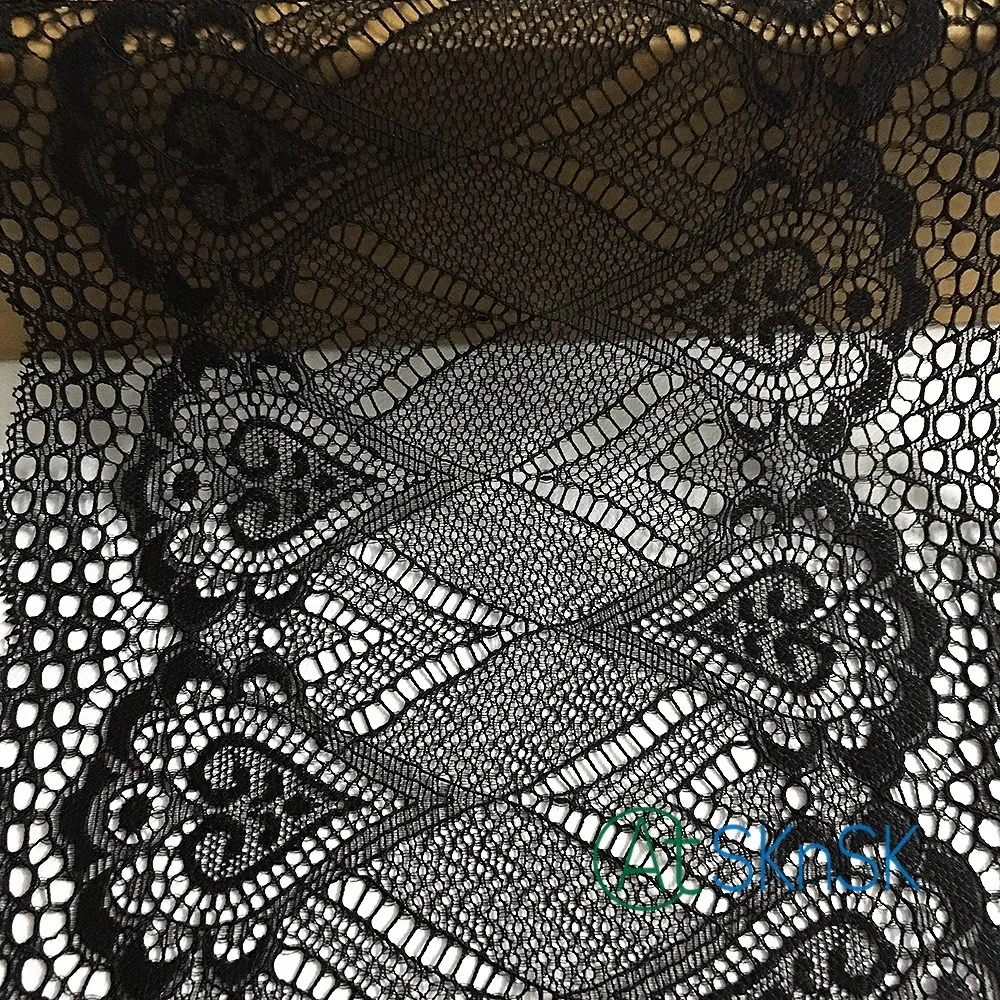 

Latest arrival 200yards Cloth Lace DIY Garment Accessories Black white Lovely Eyelash Lace Trim Chantilly Lace Trimming for Wedd
