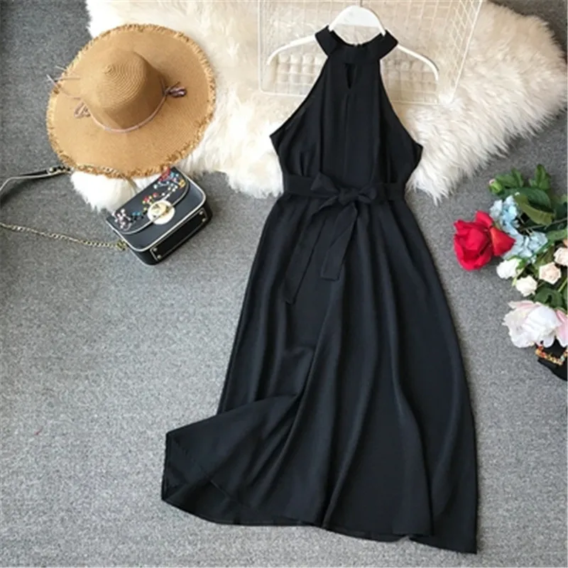 Женское вечернее платье трапеция однотонное облегающее без рукавов с лямкой на