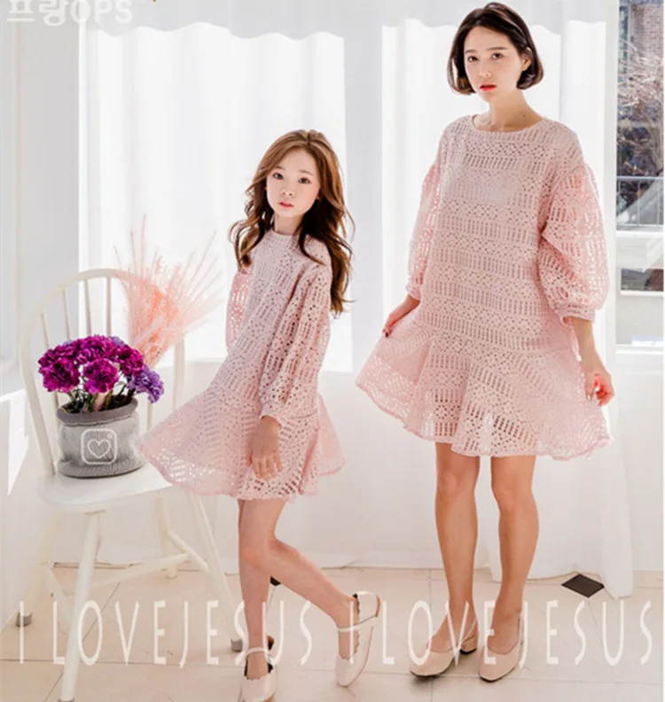 Girls Dress Kids Hollowed Out Party Lace Baby Girl Princess Mother Daughter Children Clothes Family Matching Outifts | Детская одежда и