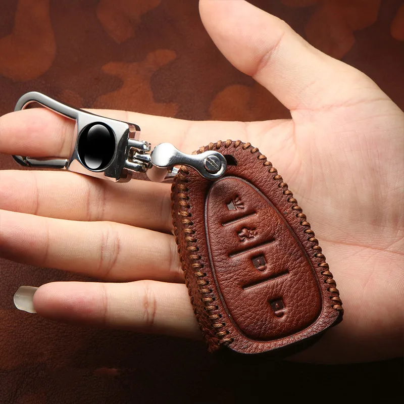 2019 Flexible Wear-resistant Elegant Vintage Top Layer Leather Key Case Zinc Alloy Keychain For Chevrolet New Malibu XL Equinox |
