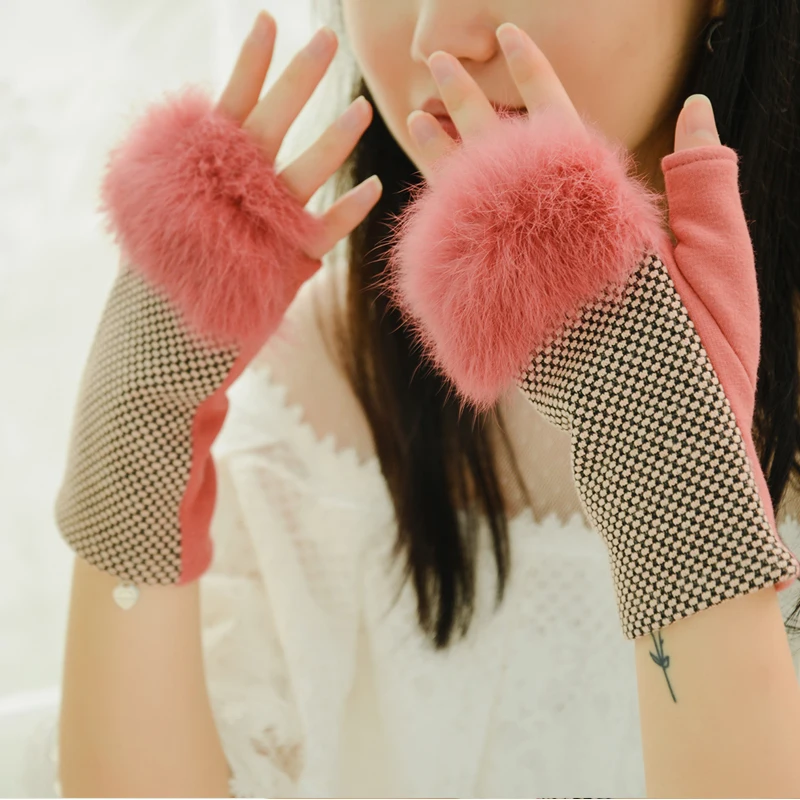 

Woman's Semi-Finger Gloves Fashion Elegant Rabbit Hair Spring Autumn Half Finger Driving Lady Mittens BN88002