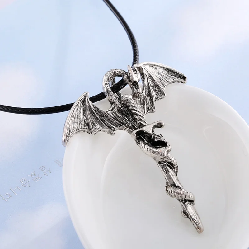 Европейский и американский ретро ожерелье персонализированные мода прилив