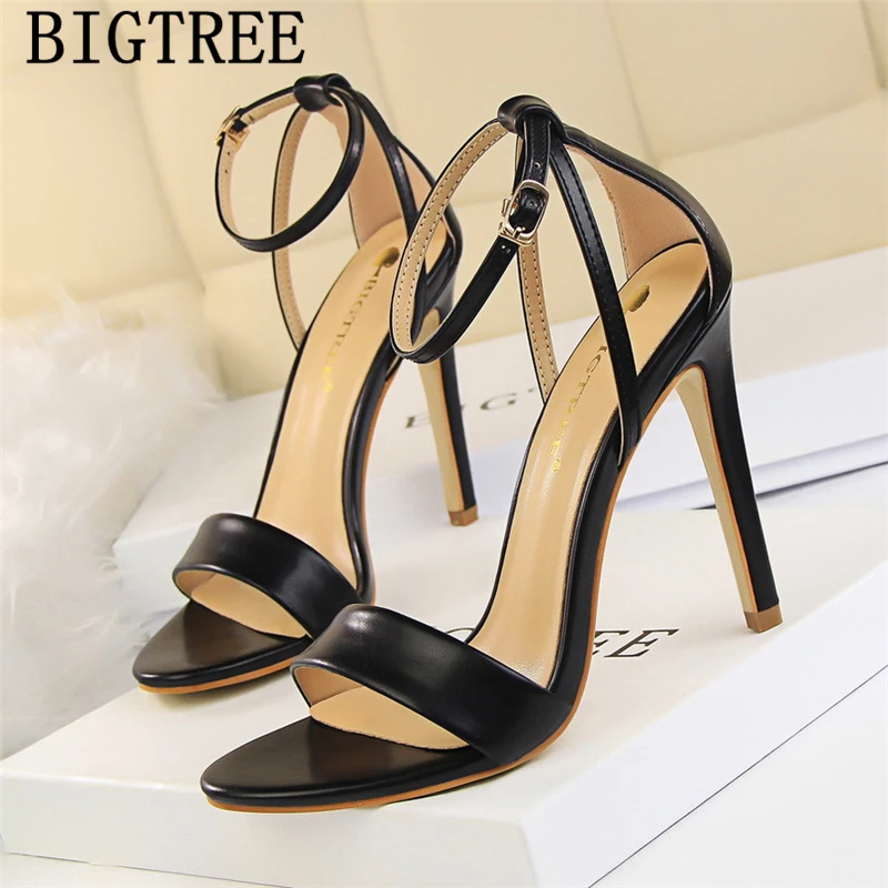 Босоножки на высоком каблуке пикантные туфли Bigtree с открытым носком Дизайнерская