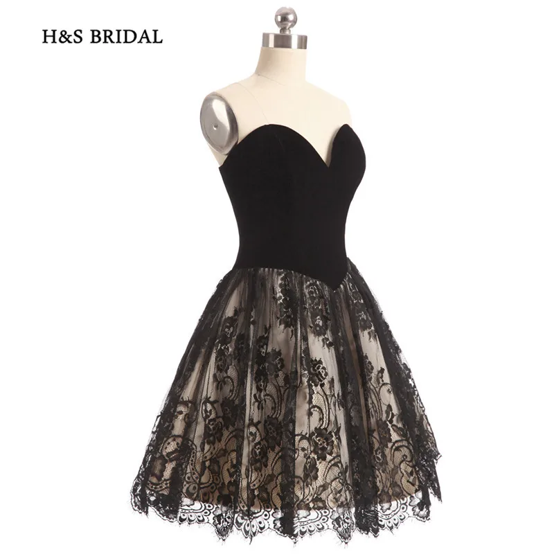 Женское бархатное короткое платье H & S черно красное кружевное для выпускного