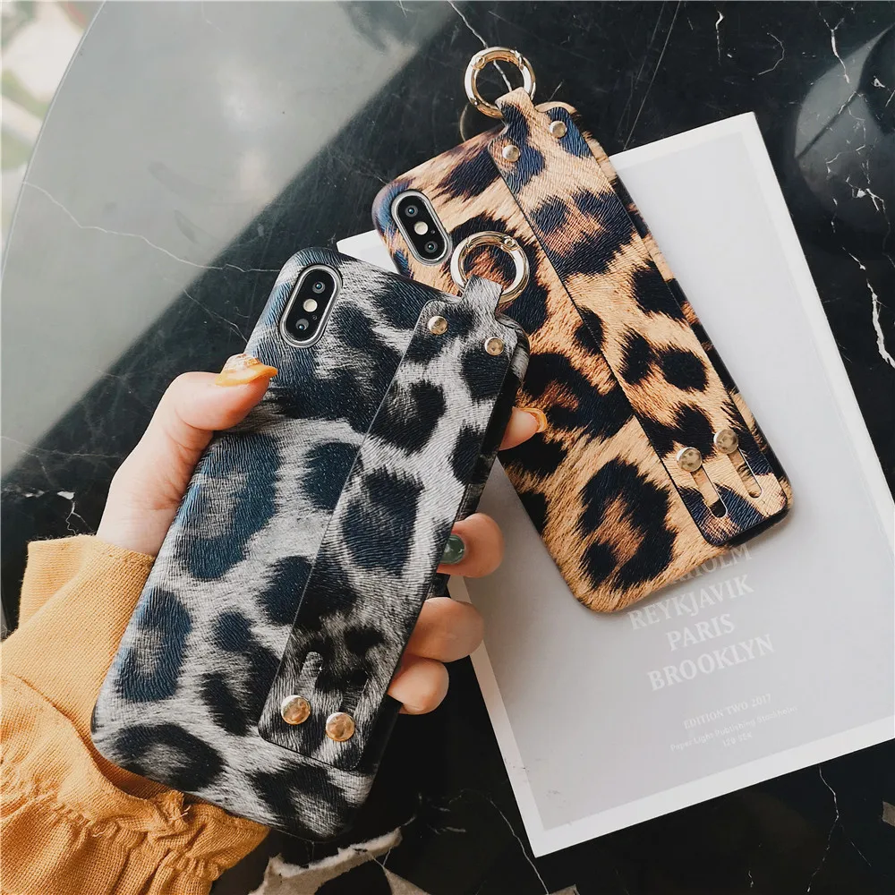 Leopard Case For Iphone XR XS MAX high quality Wrist Strap Soft Phone Cases 7 6S 8 Plus Cover classic Fundas Shell |