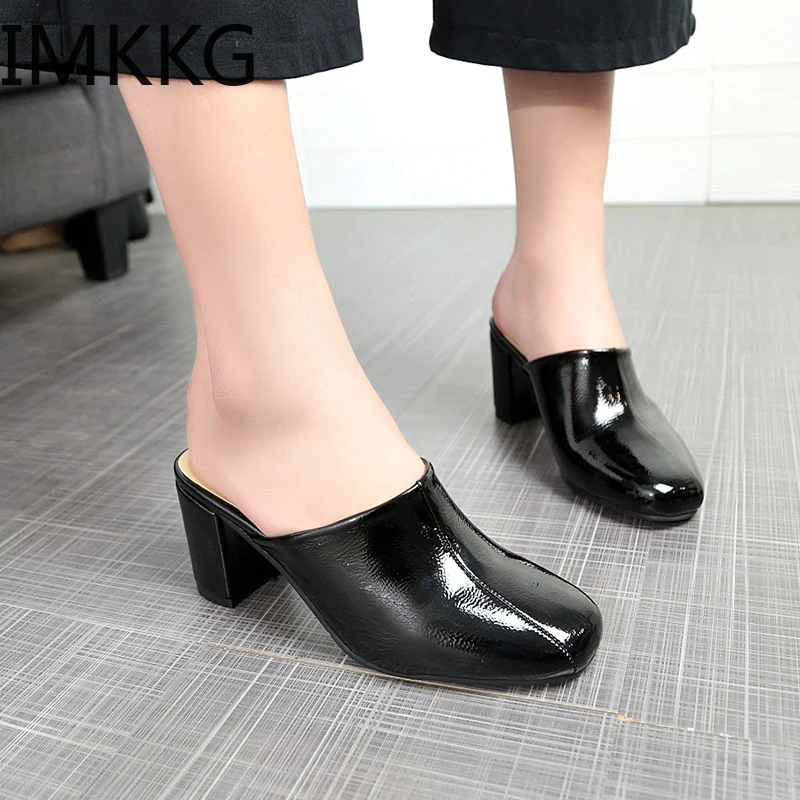 Женские Летние повседневные туфли с красной подошвой пикантная стильная Дамская