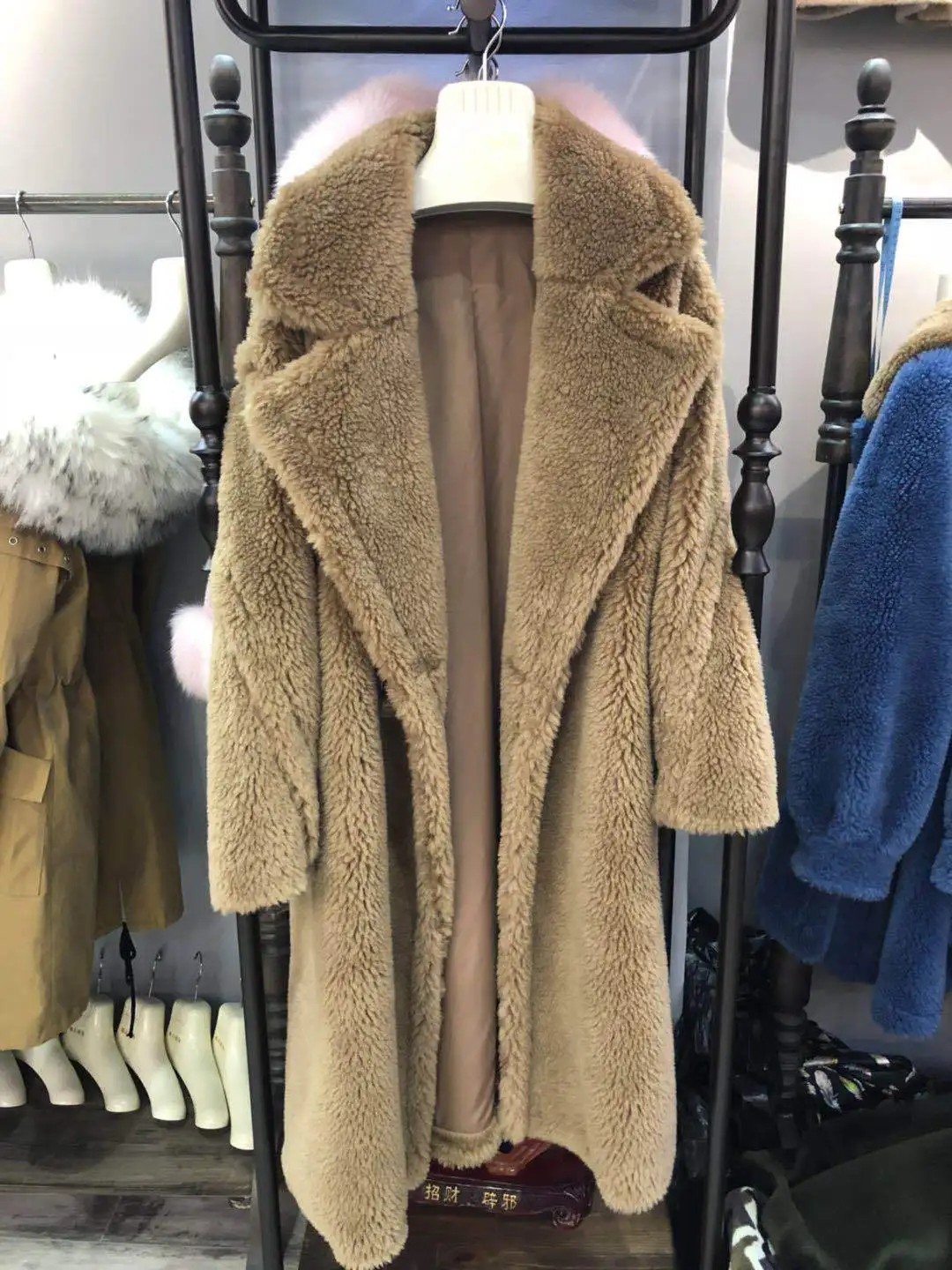 2018 модные зимние длинные теплые однотонные повседневные женские пальто