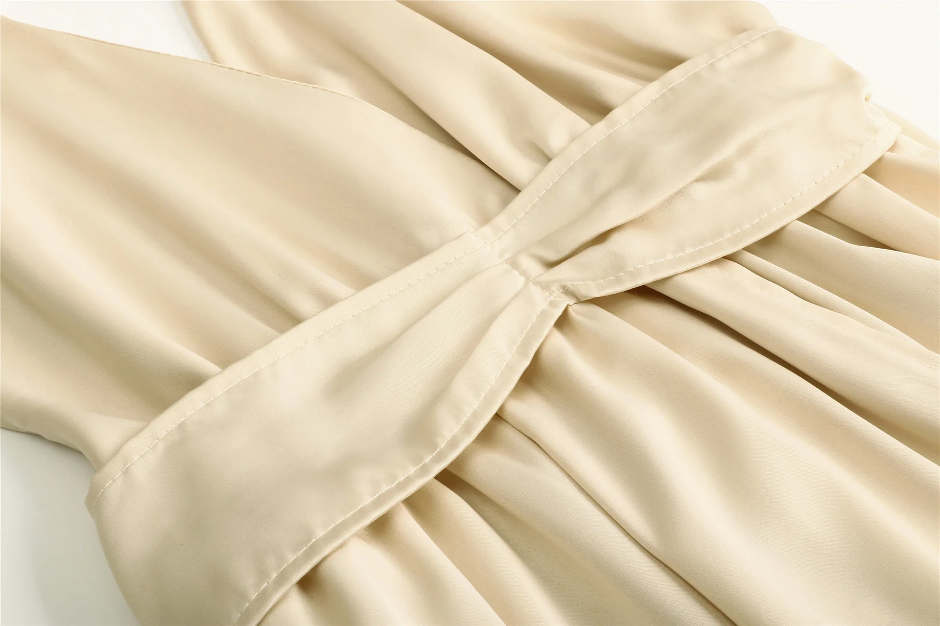 Новый дизайн с низким вырезом на спине платье макси цельное женское Полосатое