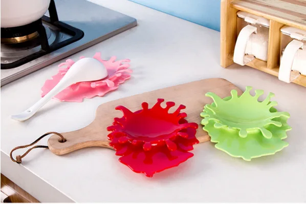 

4 Colors Splattering Water splash Stand Spoon Holder Soup Spoon Rests Kitchen Storage Accessories