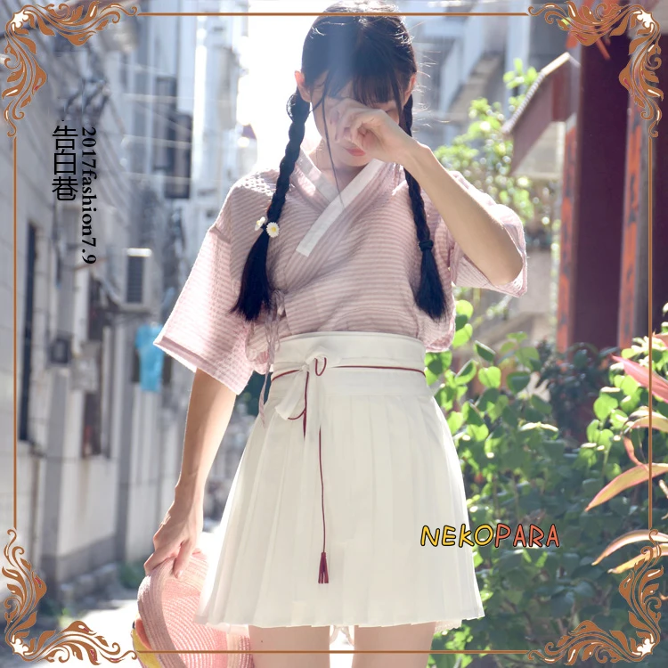 

Женский костюм в китайском стиле ханьфу «исповедь» из 2 предметов: розовая рубашка с перекрестными завязками + белая плиссированная юбка и к...