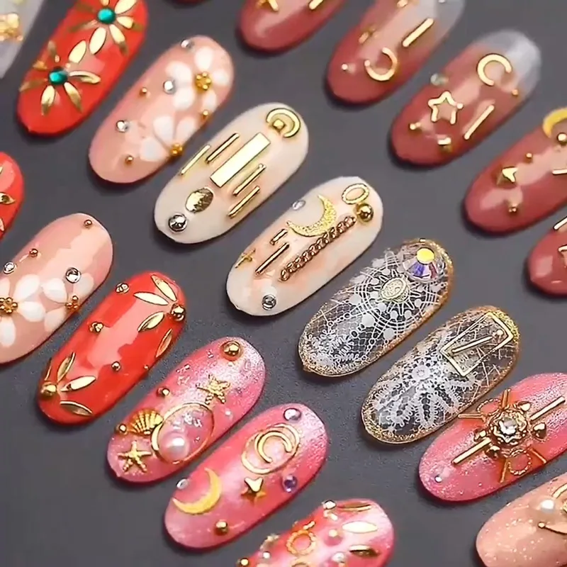 1 упаковка смешанных 3D полых металлических рамок для творчества украшения