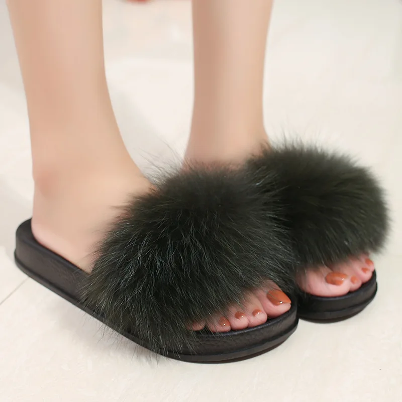 Женские летние шлепанцы тапочки на плоской подошве с лисьим мехом пляжные