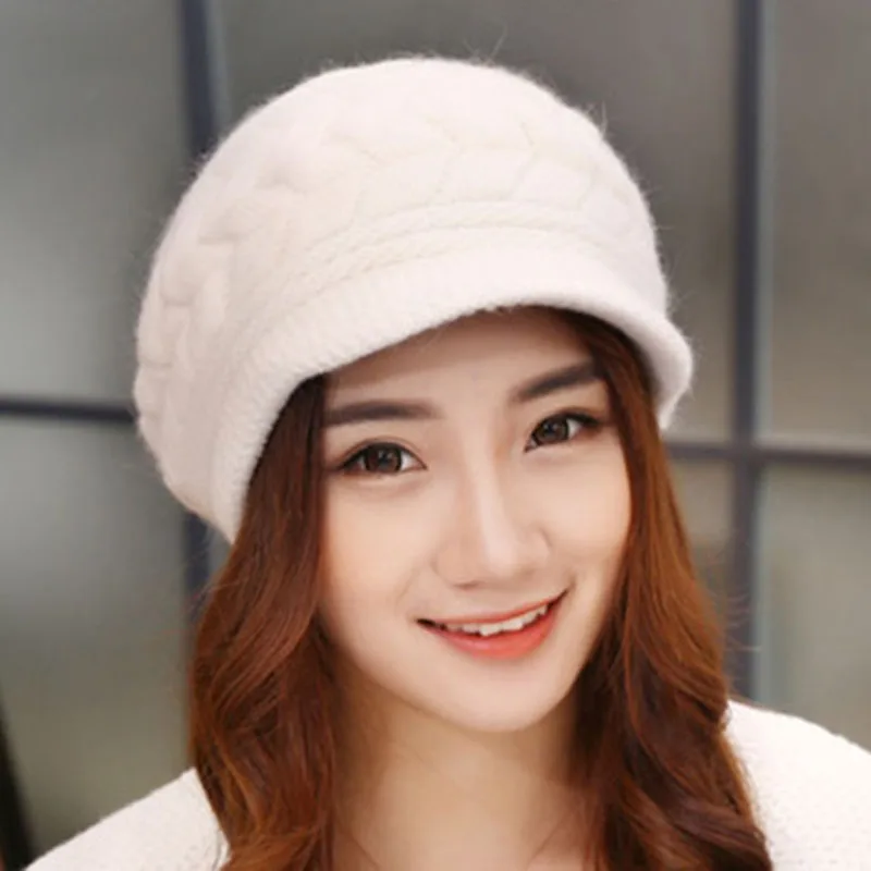 2018 новые модные шапки женские зимние короткие поля теплая вязаная шапка для