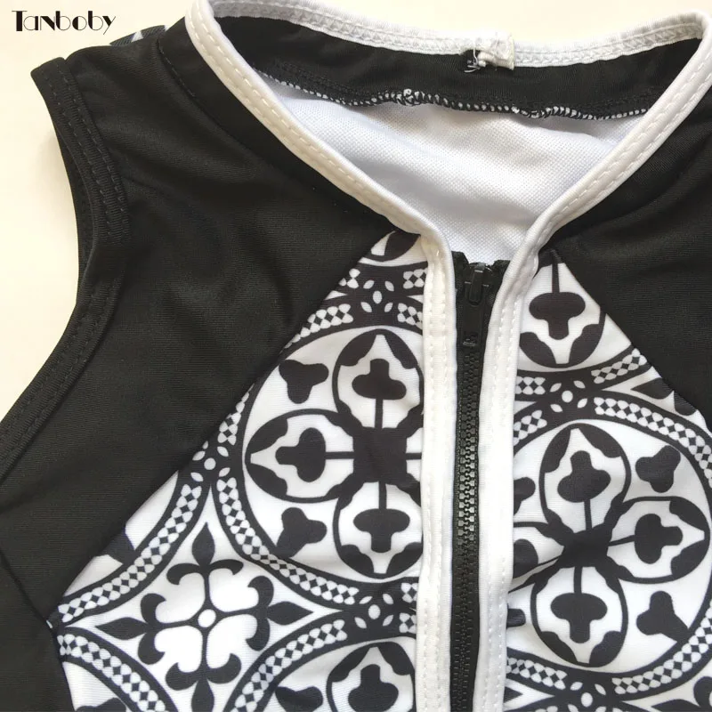 Купальник с глубоким треугольным вырезом на молнии винтажный купальник высокой