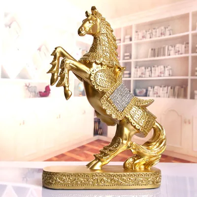 Высота Silver Статуэтка Лошадь Щепка животных Скульптура резиновая фигурка
