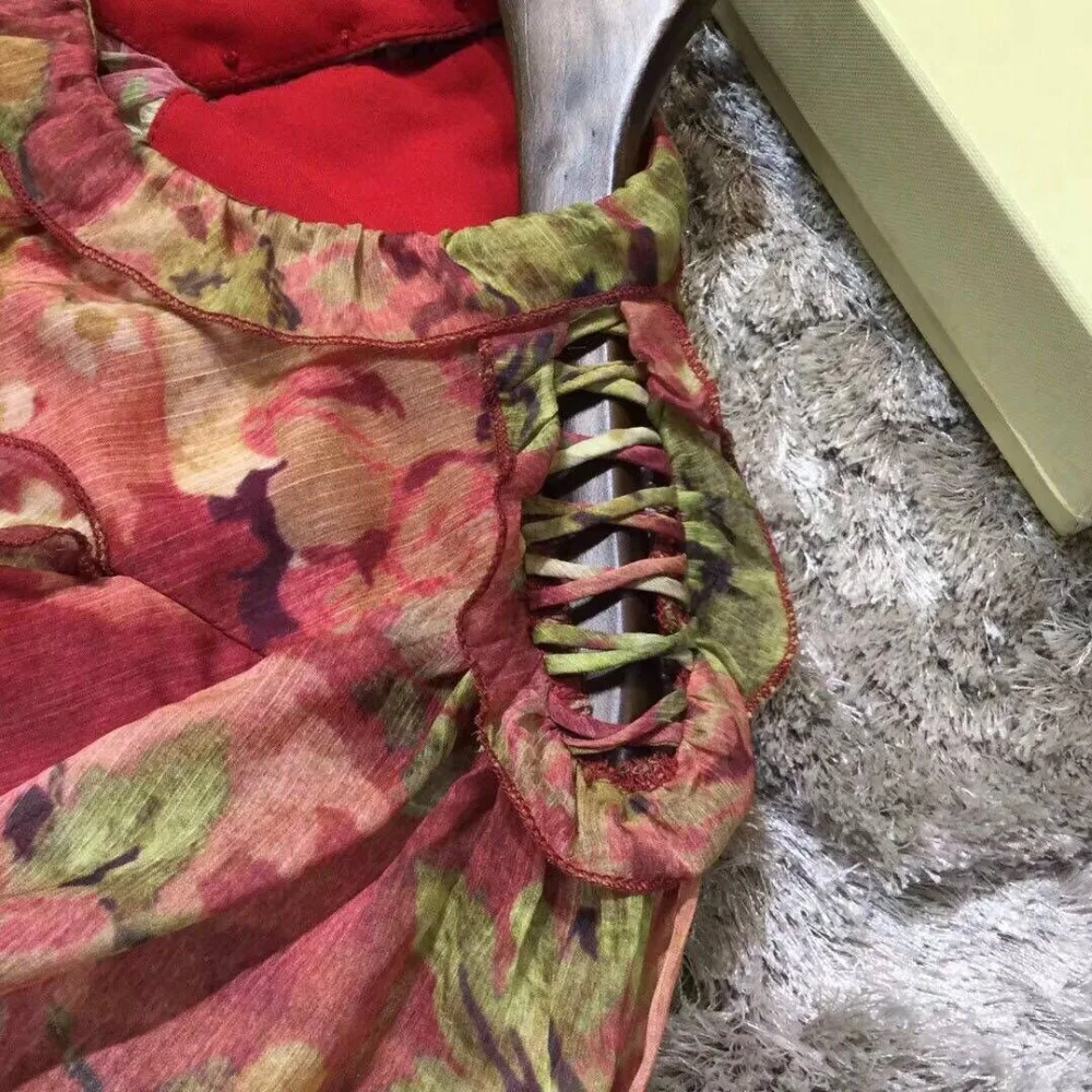 Винтажное платье высокого качества красное для ночного клуба с открытой спиной и