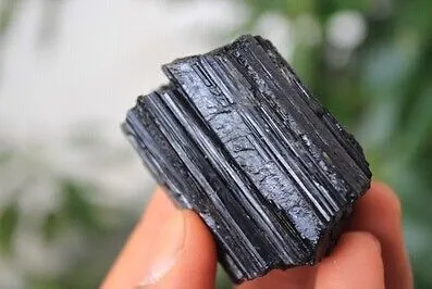 70 100 г лучший большой необработанный черный турмалин заземляющий камень лечебный