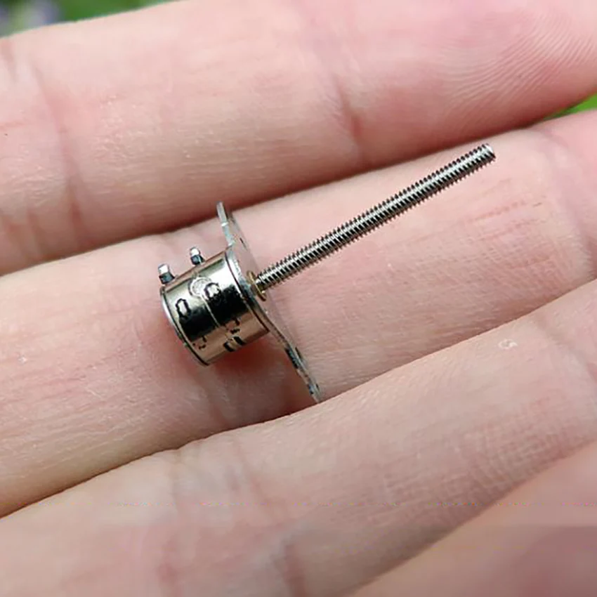 1 шт. (внутри 6 мм микро шаговый двигатель с длинным полюс шаговые двигатели 2 фазы 4