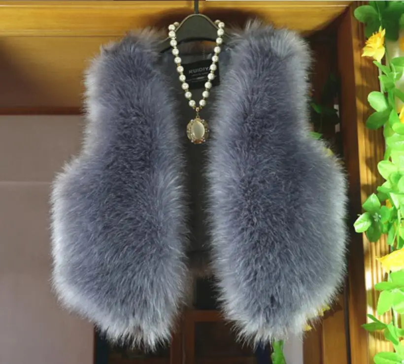 

Women's vest Slim faux fur wear coat new fur tops autumn winter imitation fox fur grass vests short paragraph jacket quality