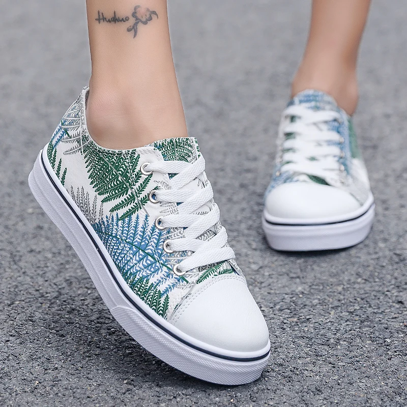 

Men High Top Canvas Sneakers Summer Trainers Unisex Zapatillas Deportivas Hombre Women Running Shoes Sport Sapato Masculino