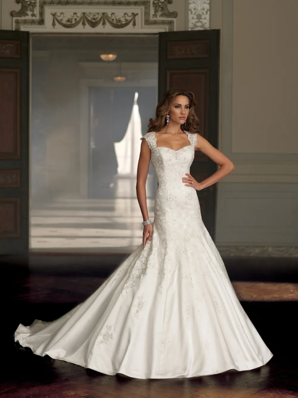 New Lace Covered Back Wedding Dresses See Through Cap Sleeves Bride Gowns for Women 2014 Fashion | Свадьбы и торжества