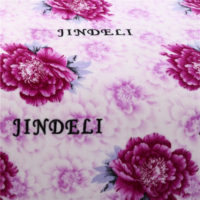 Простое и щедрое фланелевое одеяло с принтом в виде розовых цветов большой