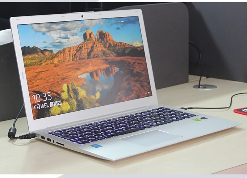 15 6-дюймовый ноутбук с клавиатурой 1920*1080 Full-HD экраном системой Win10 8 ГБ ОЗУ 256 SSD -