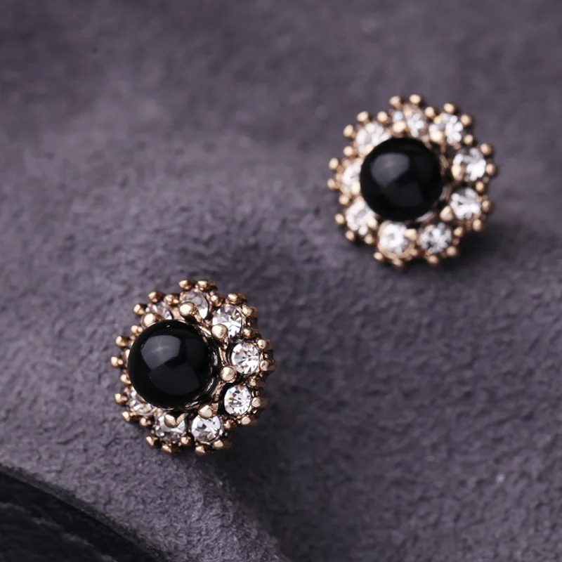 Оптовая цена новейшая Классическая серьга в форме цветка черные серьги из смолы