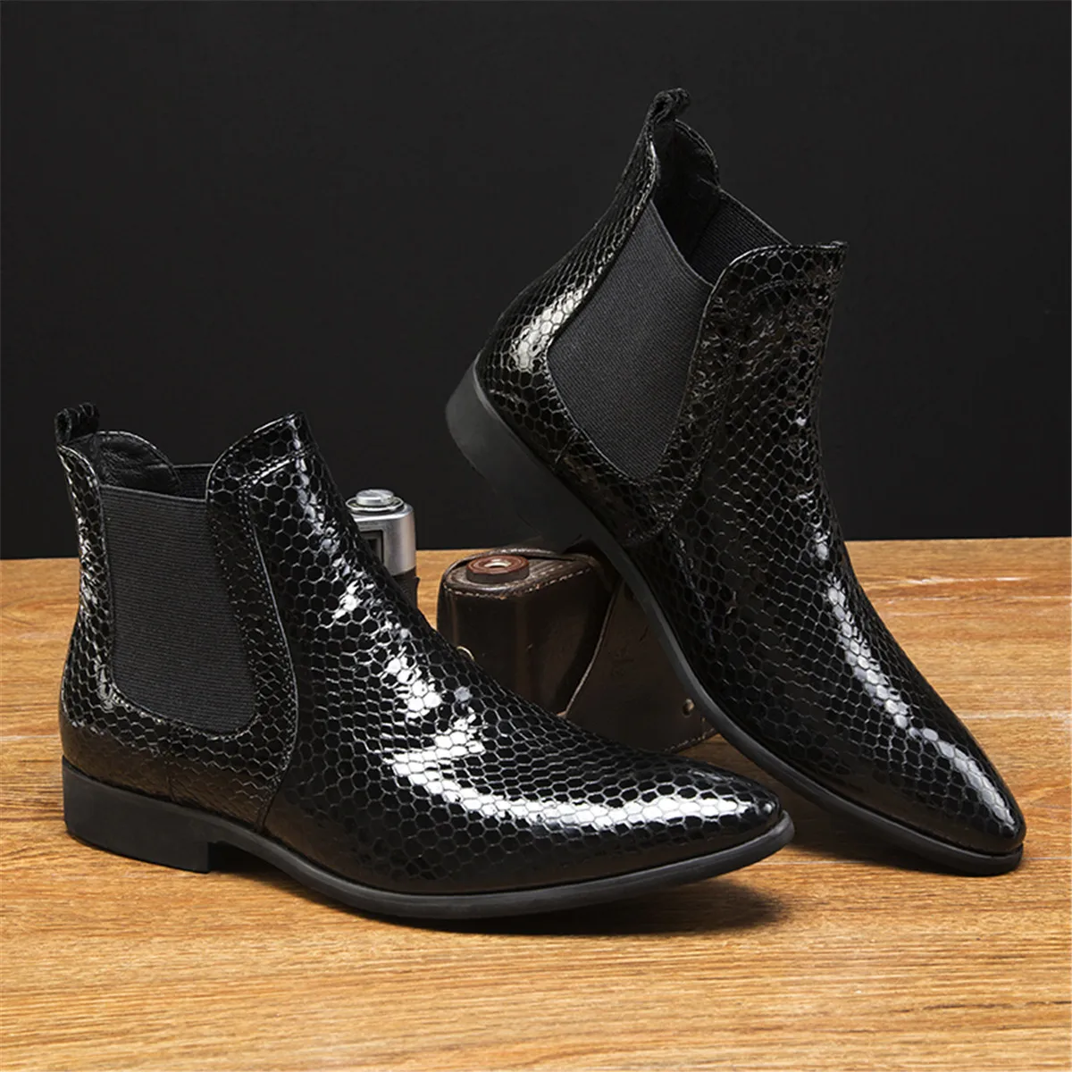 Модные черные ботильоны под змеиную кожу Мужские модельные ботинки из