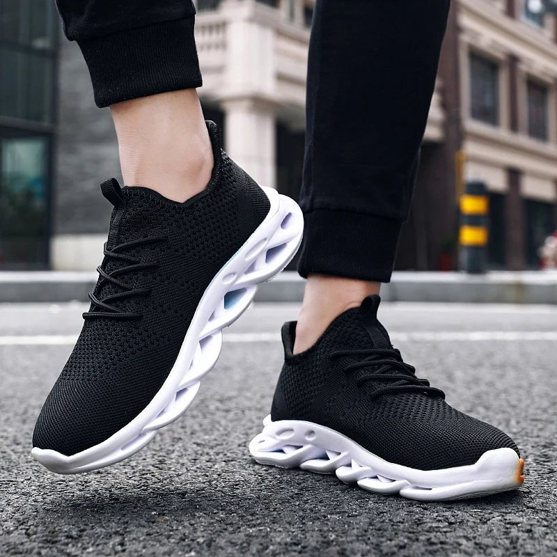 Кроссовки мужские дышащие спортивная обувь для фитнеса тенниса плоская подошва