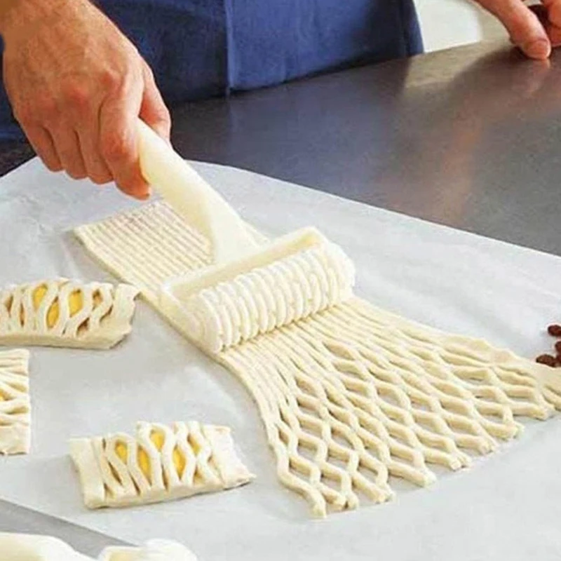 

Kitchen Baking Tool Cooking Food Pastry Lattice Roller Pies Cutter Kitchen Gadgets Home Supply Creative Plastic Bakeware Tools