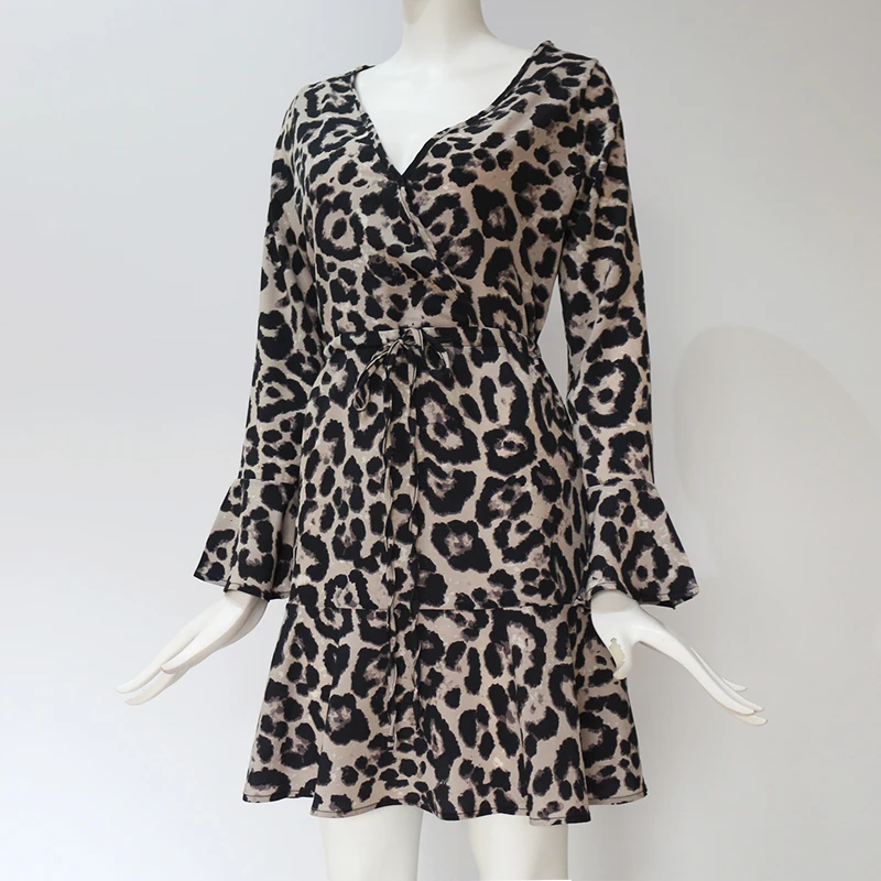 2020 Sexy Deep V Neck Leopard Print Mini Dress Autumn Women Short Vintage Long Flare Sleeve Female Party Club Dresses | Женская одежда