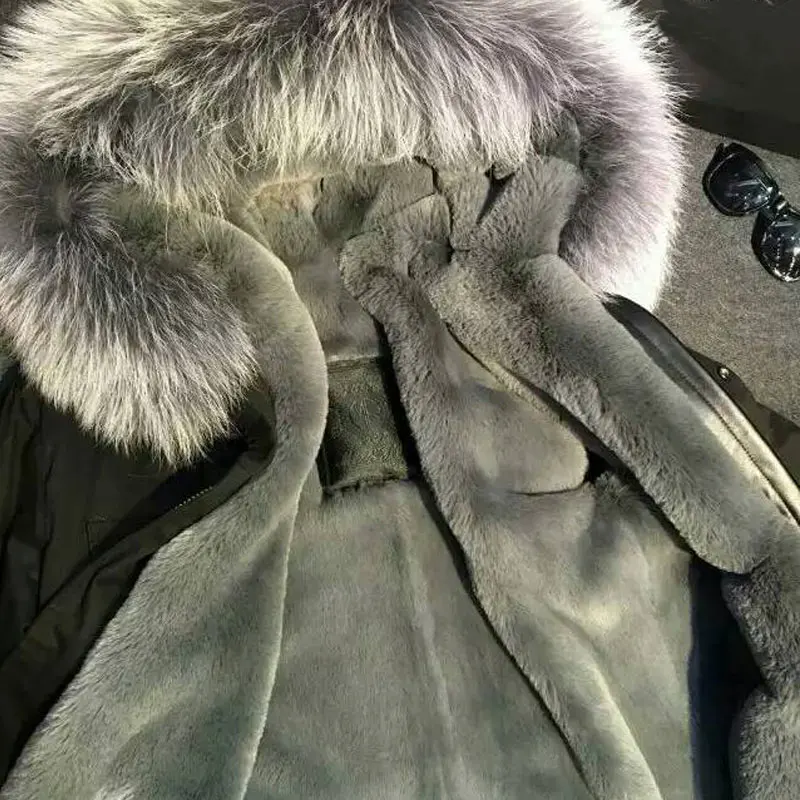 Новая модная мужская куртка черная парка с большим теплым воротником зимнее