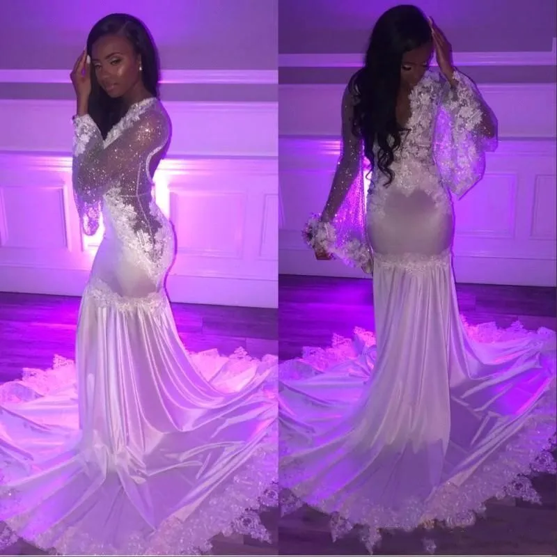 

Sexy African Illusion Mermaid White Lace Prom Dresses Long V Neck Flower Appliqued Prom Dress For Black Girls Party Gowns