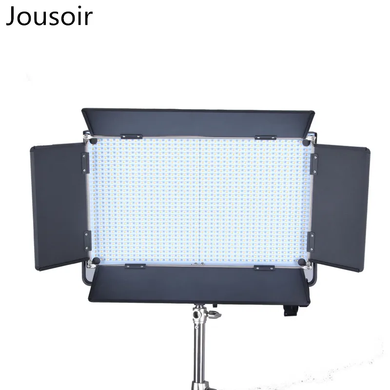 LED1100 camera panel light with V buckle soft plate medium size studio image CD50 | Электроника