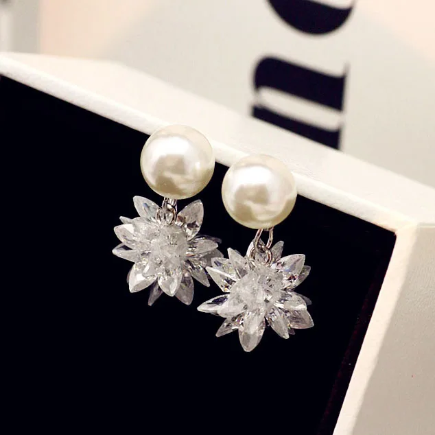 

Fashion Pure Cubic Zironia White Ice Flowers Drop Earrings Simulated Pearl Dangle Earrings Women Girl Party Jewelry Wedding