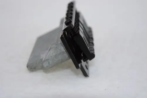 

Set of Electric Guitar Tremolo Bridge with Bar Chrome Guitar Parts