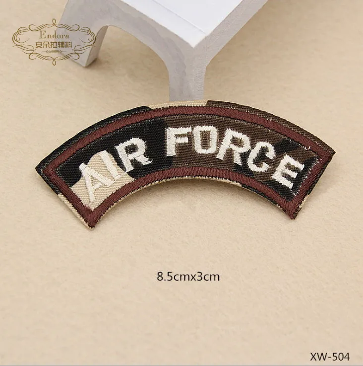 Бесплатная доставка 10 шт. популярные значки зеленого цвета с вышивкой аппликация